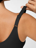Front closure compression bra
